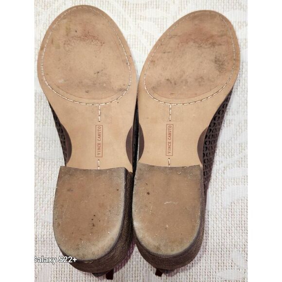 Vince Camuto slip on block heeled booties - Picture 10 of 10